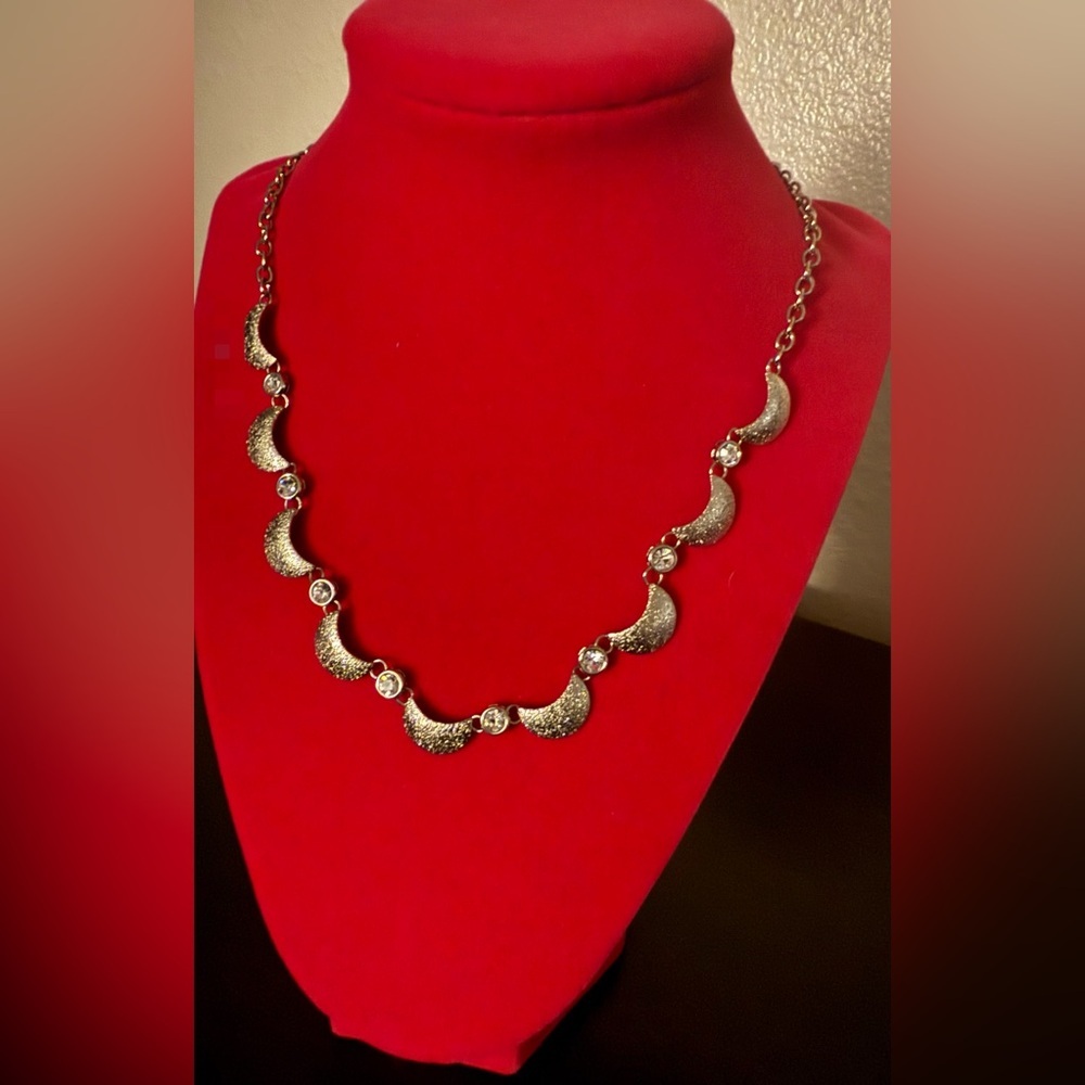 Elegant Silver Crescent Necklace | Dainty Minimalist Crystal Statement Jewelry - Picture 5 of 7